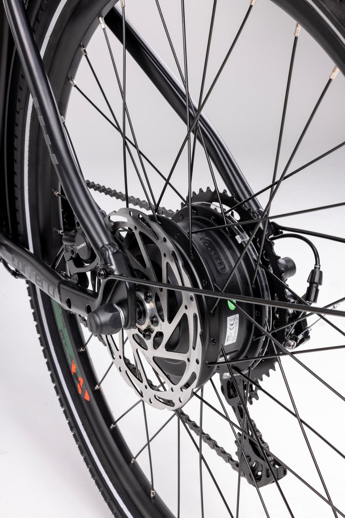 Carrera Subway-E 3 Electric Hybrid Bike - 9-Speed