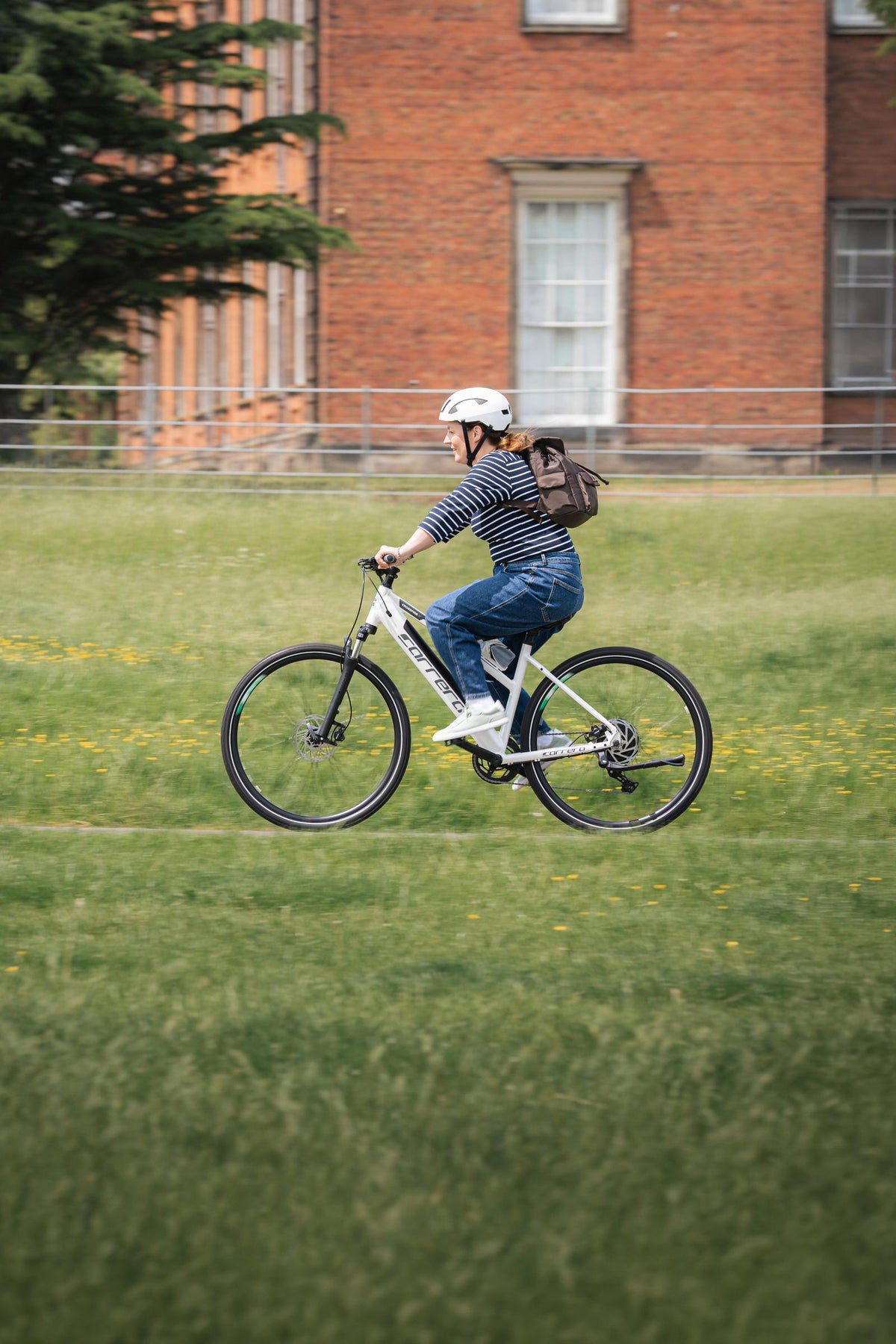 Carrera Crossfire-E 2026 Womens Electric Hybrid Bike